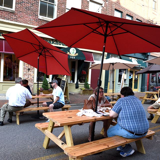 Old Towne Square 640_JW21101